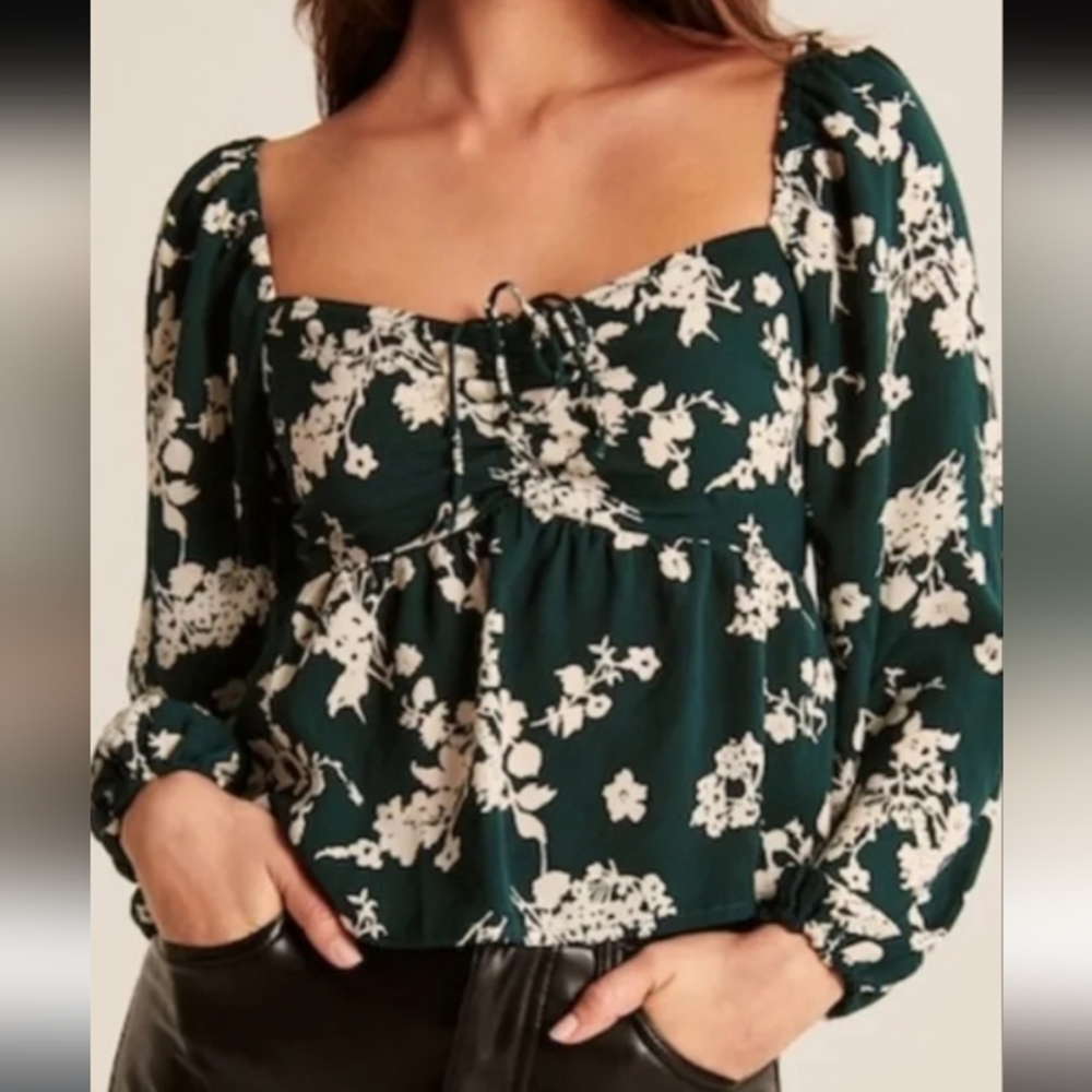 Abercrombie & Fitch Top NWT Small